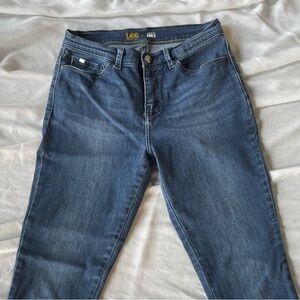 Lee Women's Midrise Ankle Dark Blue Jeans